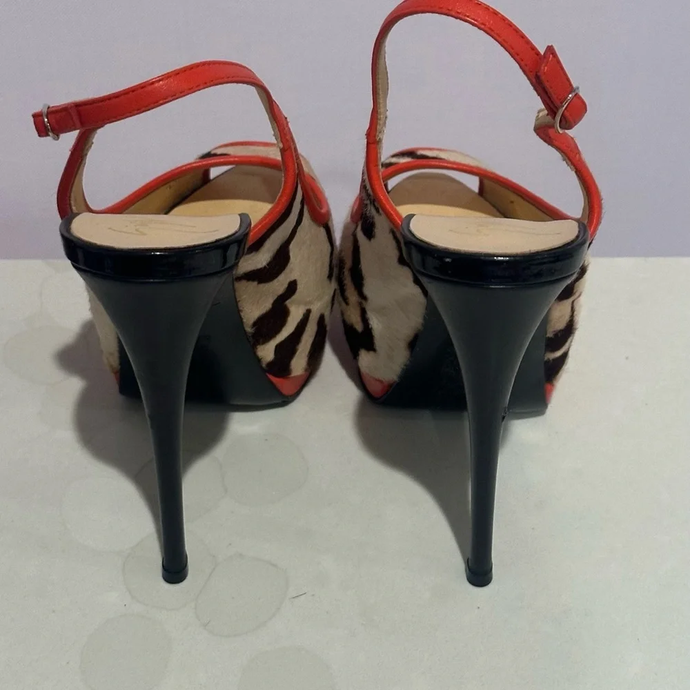 Giuseppe Zanotti Pony Hair Print Heels - Picture 4 of 6
